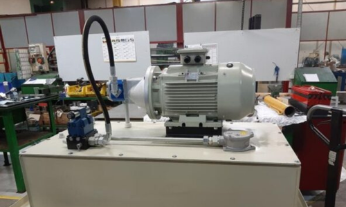 Hydro Applications vous aide au remplacement ou à la réparation de votre pompe hydraulique