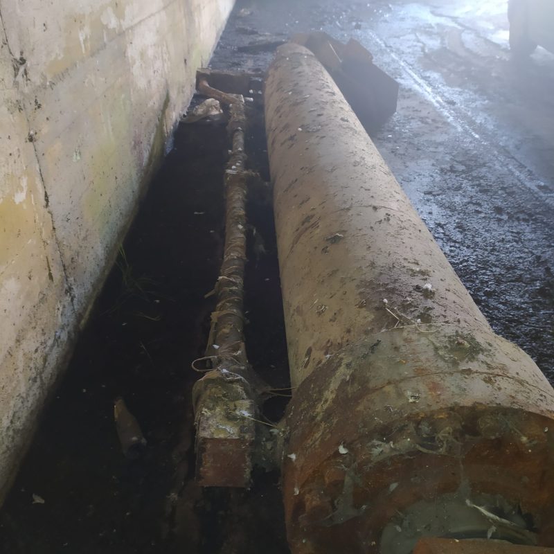 remise en état d'un vérin de clapage de drague par l'entreprise Hydro Applications